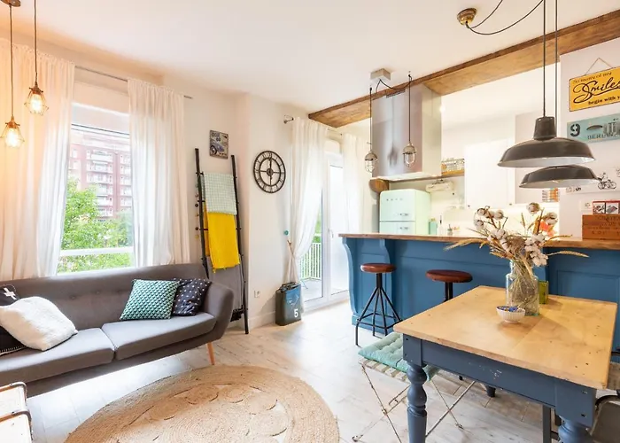 Astoria - Baskeyrentals شقة *