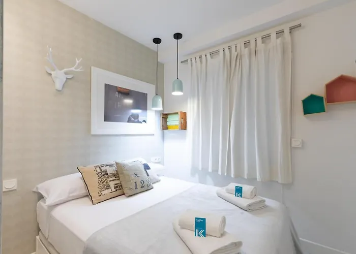 Astoria - Baskeyrentals Apartment *